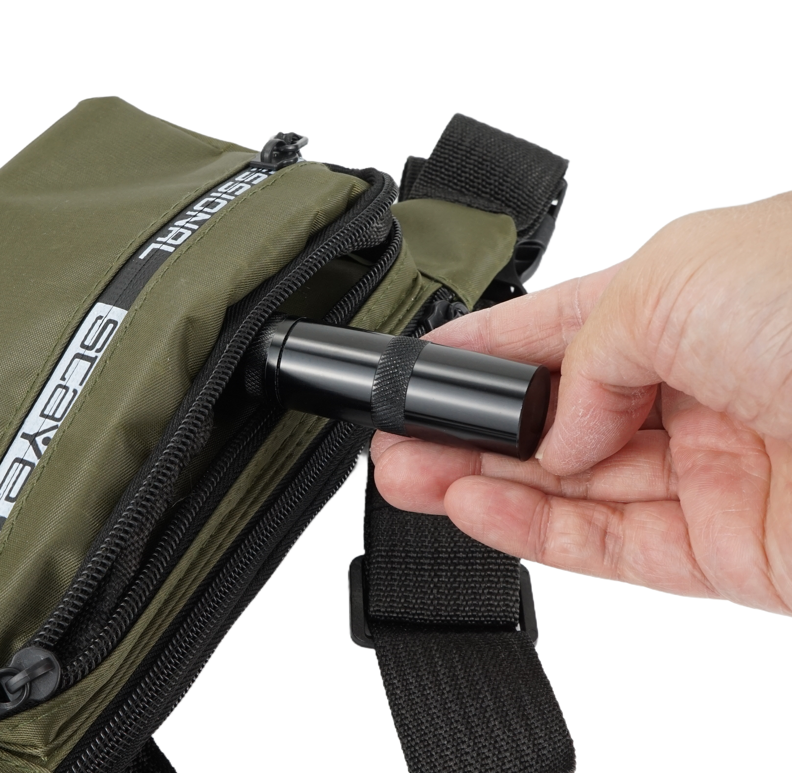 VVT-1PULS repair kit stored in a bicycle bag